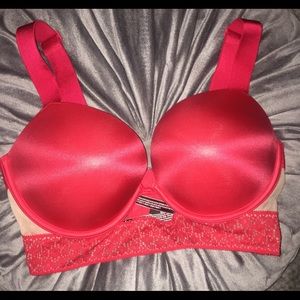 Victoria’s Secret bra 36DD